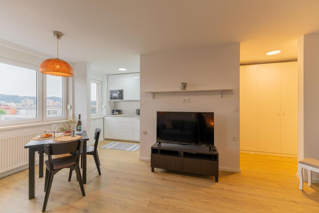 Elegant Tour As Gilly With Open Views And A Balcony In The Center * Ljubljana