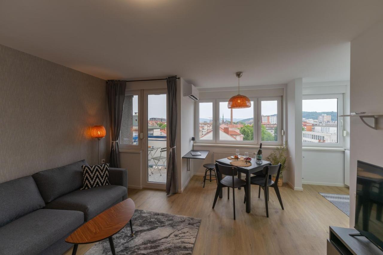 Elegant Tour As Gilly With Open Views And A Balcony In The Center Ljubljana